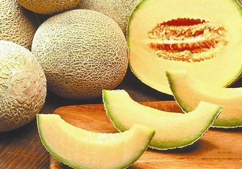 吃葡萄和吃哈密瓜,甜蜜滋味，健康相伴