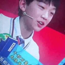 优优吃瓜视频,揭秘娱乐圈幕后故事，带你领略明星真实生活