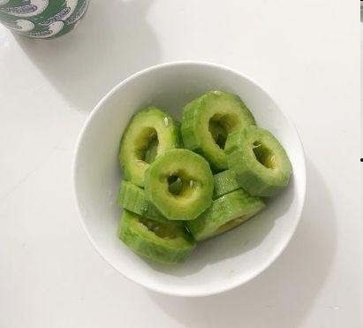 吃羊角瓜之后尿频,揭秘神奇瓜果的奇妙效应