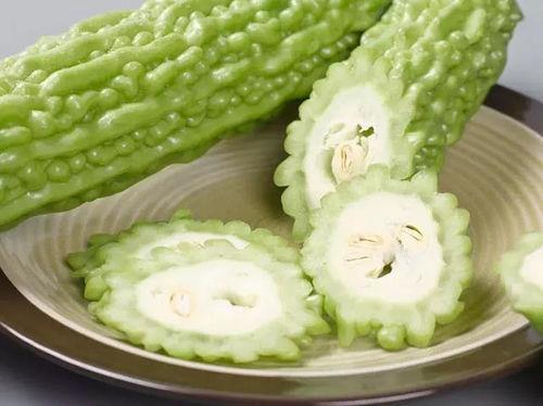 蒙自吃瓜,探寻云南蒙自的美食风情