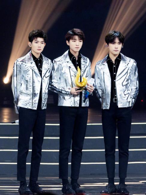 吃瓜大会tfboys,吃瓜大会上的青春偶像传奇