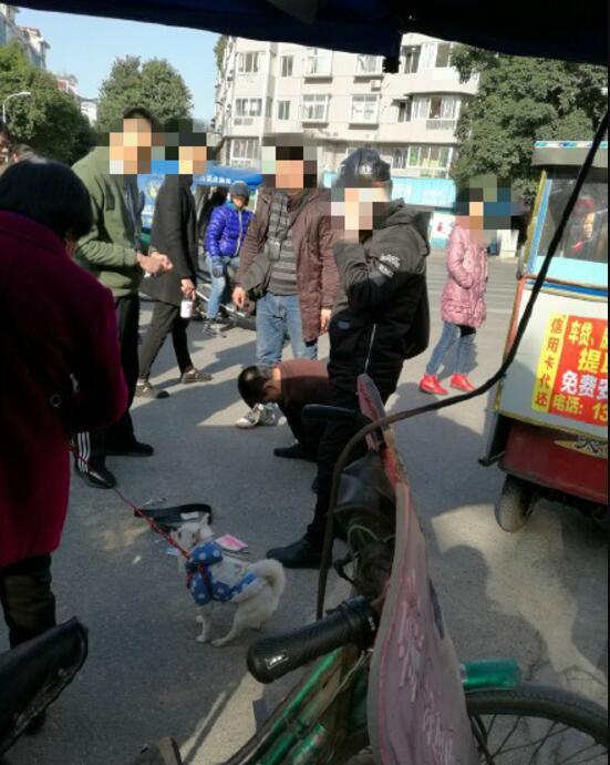 贵州警察吃瓜,网络热议背后的真相与反思