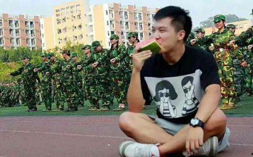 学生的吃瓜瞬间,揭秘学生们的欢乐时光